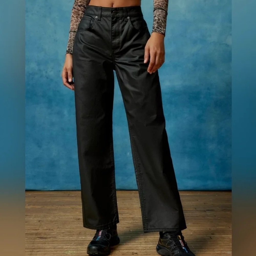 Black Wide-Leg Pants